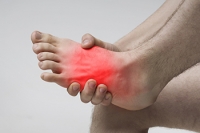 Symptoms and Causes of Foot Stress Fractures